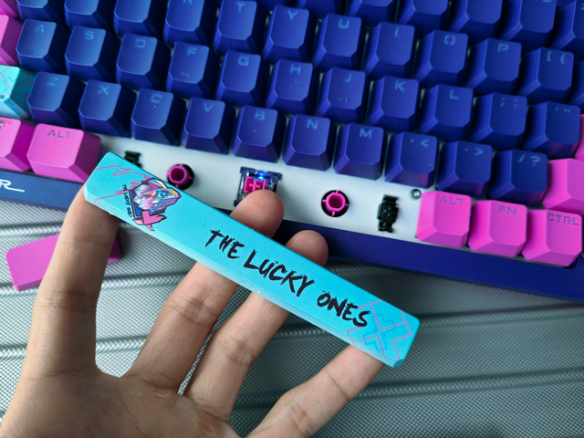 双飞燕飞时代联名“这，就是街舞”FS98机械键盘评测，一秒让你入潮！