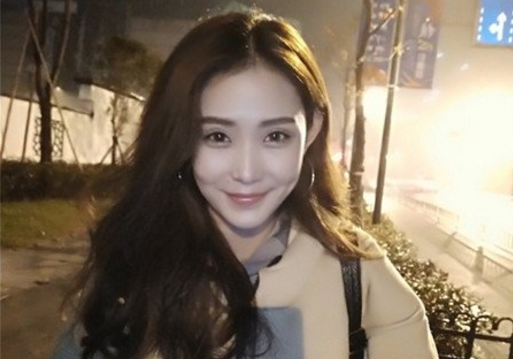 天生是优我魏冰雪唱的歌曲大全 魏冰雪年龄多大资料微博介绍