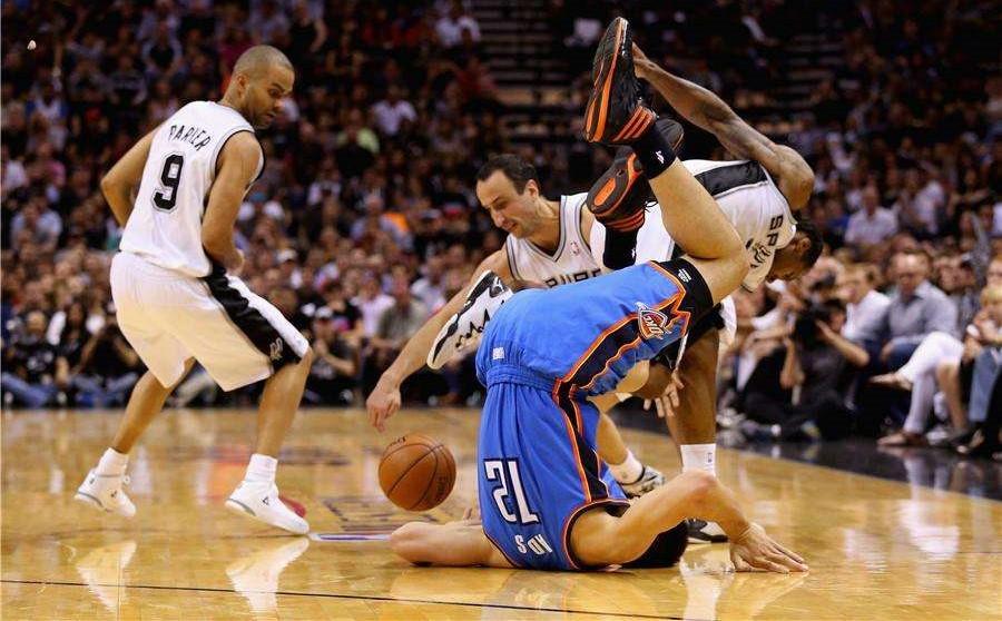 新西兰有哪些nba球星(他是被轻视的巨头，新西兰第一人在NBA谱写沉稳奋进的成长史)