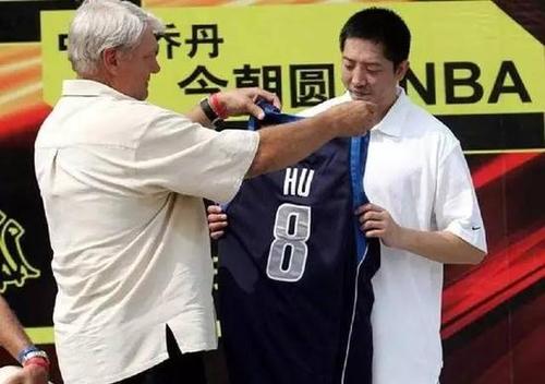 篮协为什么不让球员去nba(中国球员被NBA拒之门外的原因，伤病合同实力还有篮协的阻挠)