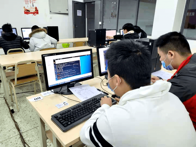 想学IT技术选什么专业？这6个专业是“最好”的选择，就业前景好