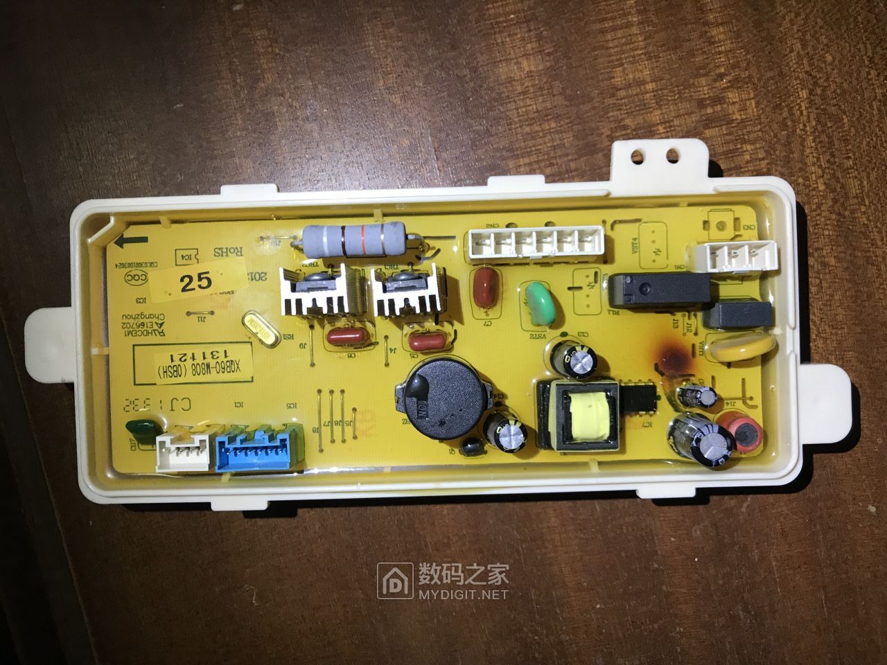 老师傅拆修三洋全自动洗衣机xqb60-m808n故障检测开机指示灯闪烁