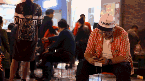 复盘小龙坎：门店存活率100%，今年要突破1000家店