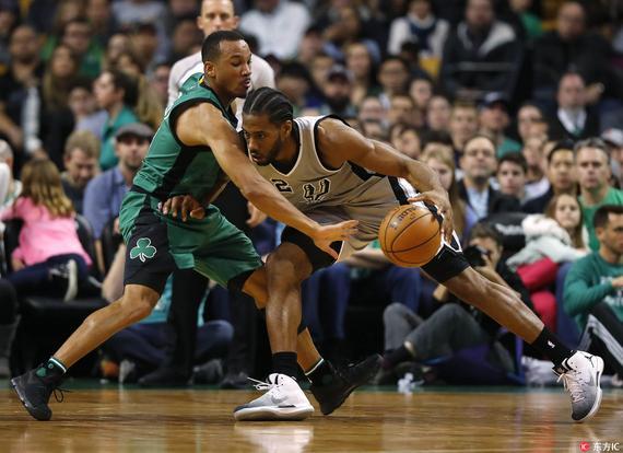 nba为什么球员受伤要擦地板(老派纯粹的篮球——浅析NBA地板流)