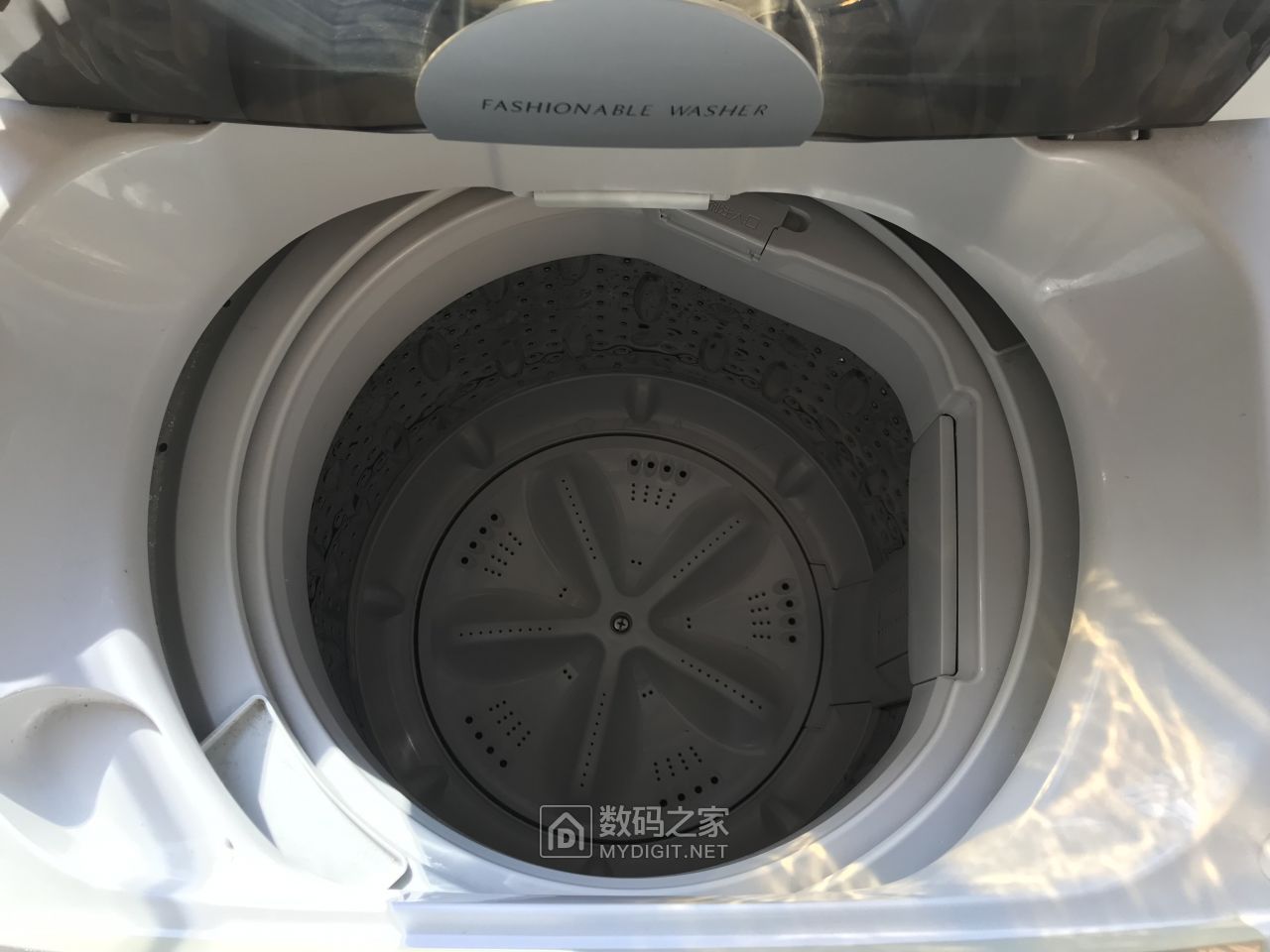 老师傅拆修三洋全自动洗衣机xqb60-m808n故障检测开机指示灯闪烁