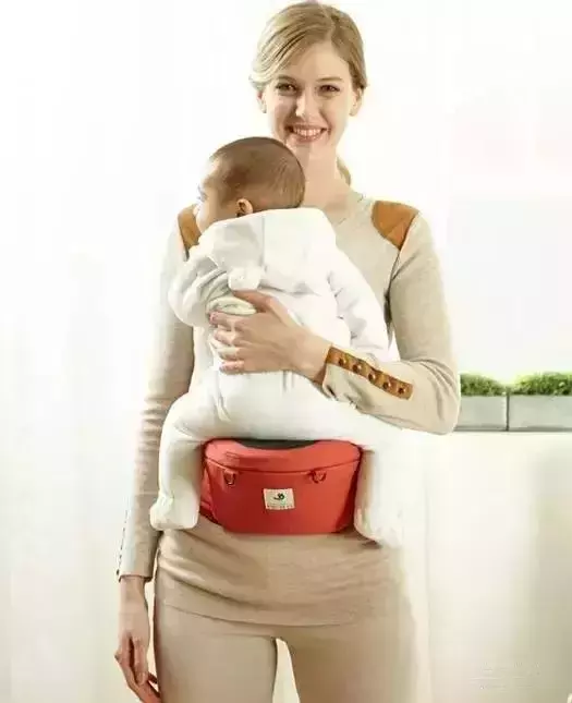 不要随便给宝宝用腰凳！婴儿背带和腰凳哪个更适合宝宝？