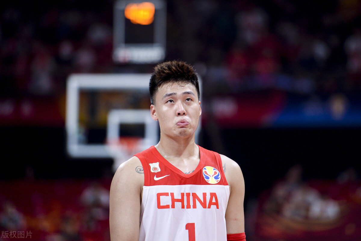 nba为什么在中国被禁赛(姚明“家规”够严！名嘴爆料赵睿无缘国家队的原因，还是在赎两年前穿美国队服的罪)