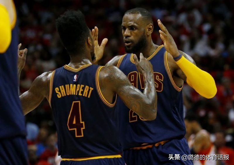 nba吧为什么这多黑子(詹姆斯为何黑子多？昔日队友给出答复：人们想让他更像普通人)