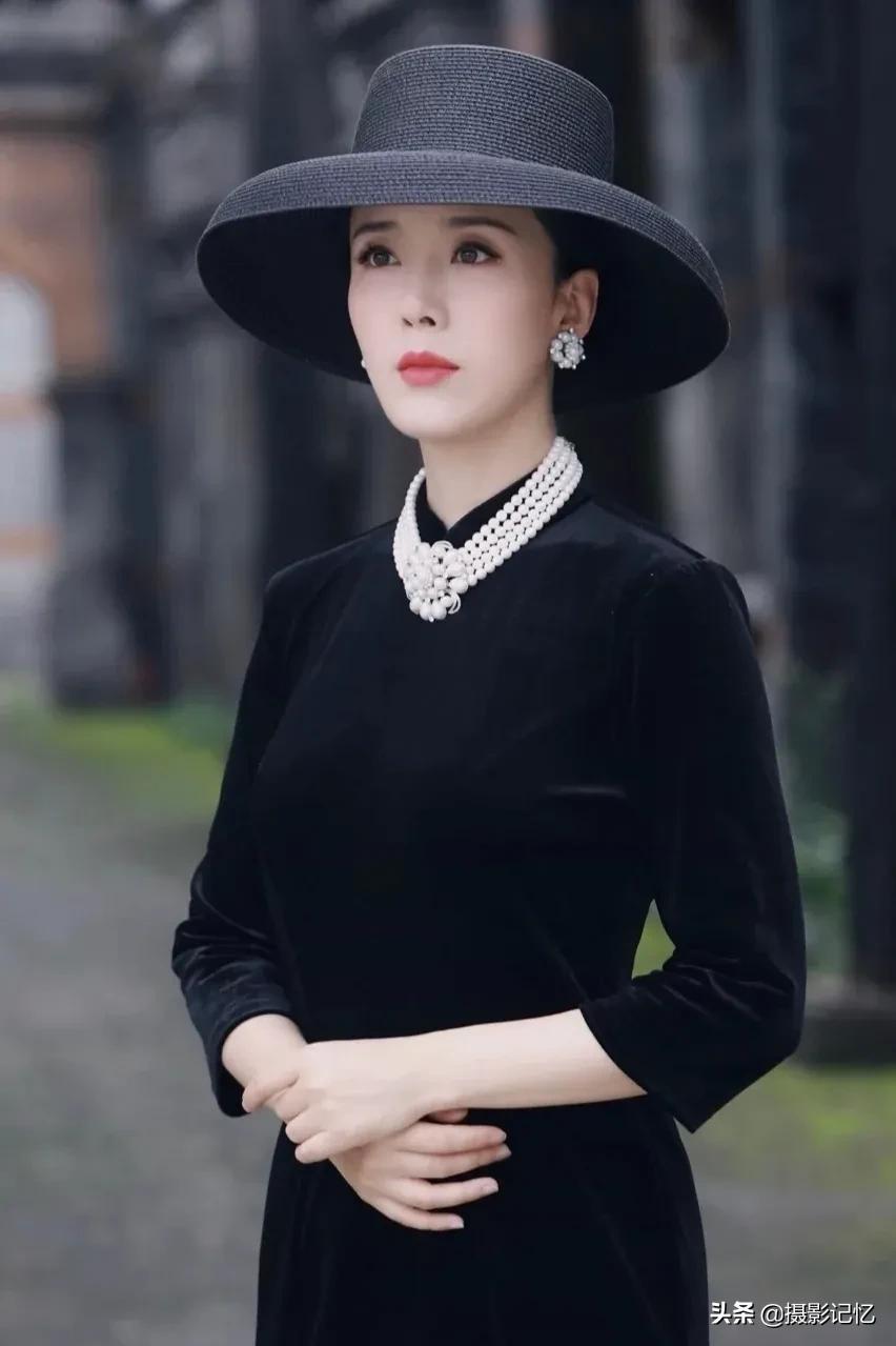 颜丹晨：绝美的气质