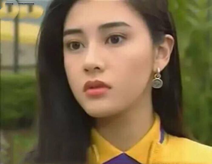 她们曾经靓绝华语圈，如今人均50岁，岁月真的不败美人吗？