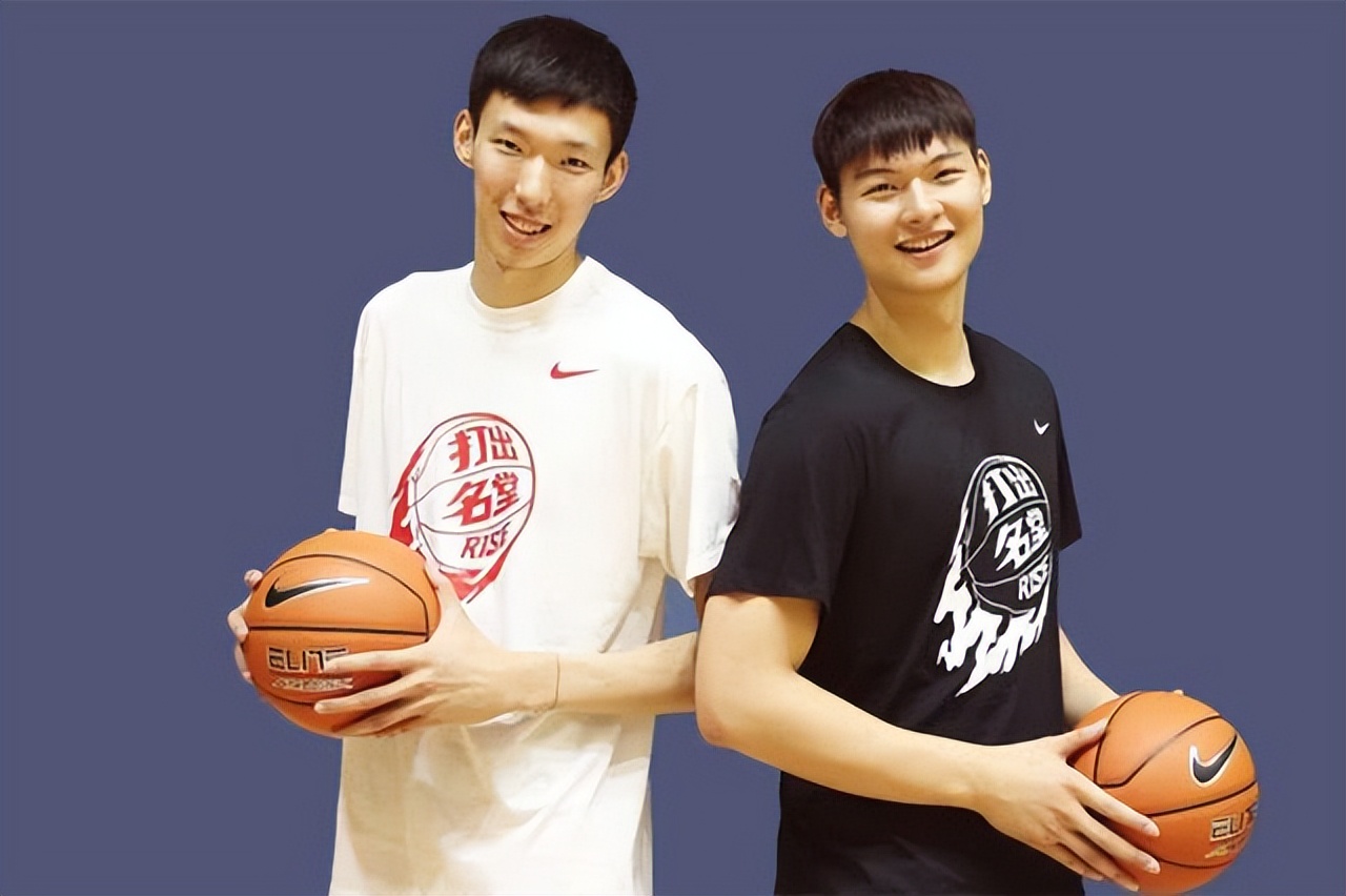 为什么没有进nba(曾凡博求而不得，为什么王哲林被灰熊选中6年，都不去NBA打球？)