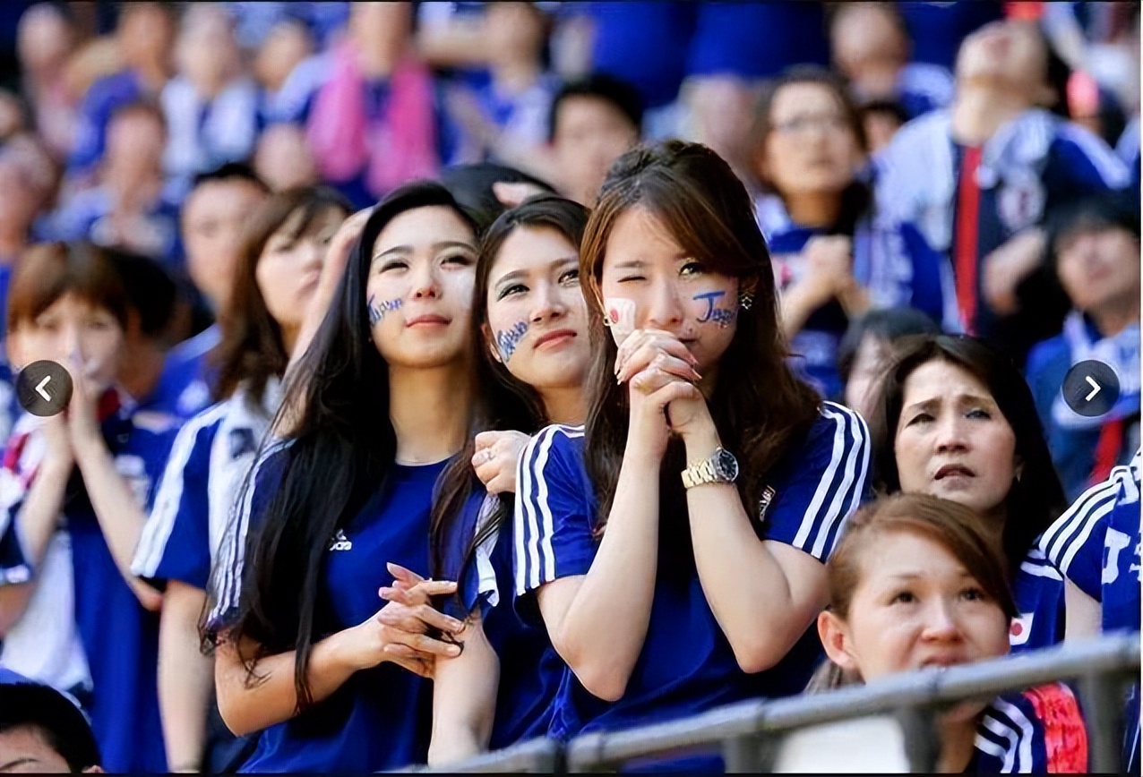 世界杯为什么需要女球迷(世界杯不只是足球的盛宴！32强各国女球迷看台上争奇斗艳)