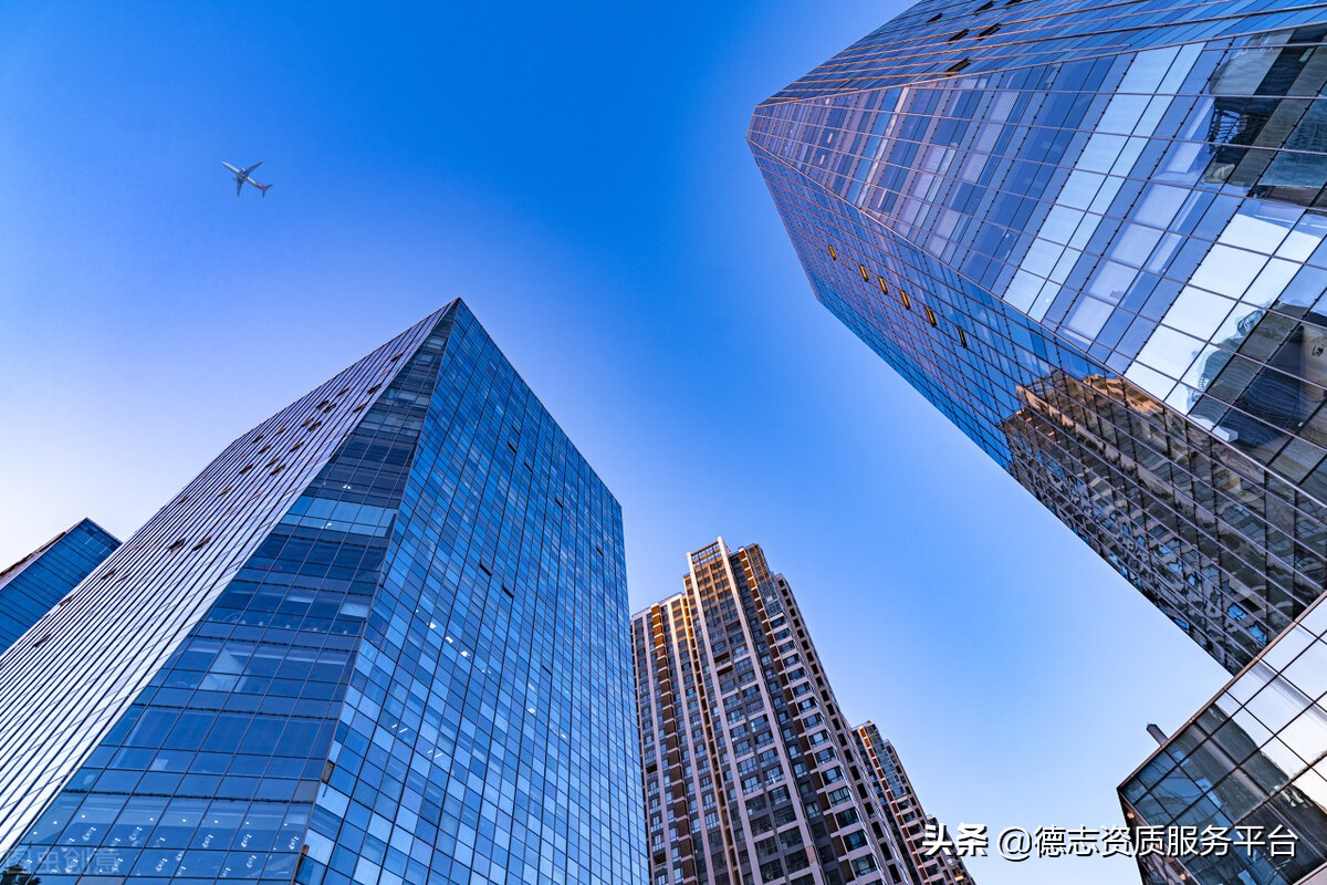 2022年申请建筑装修装饰工程专业承包资质条件有哪些？