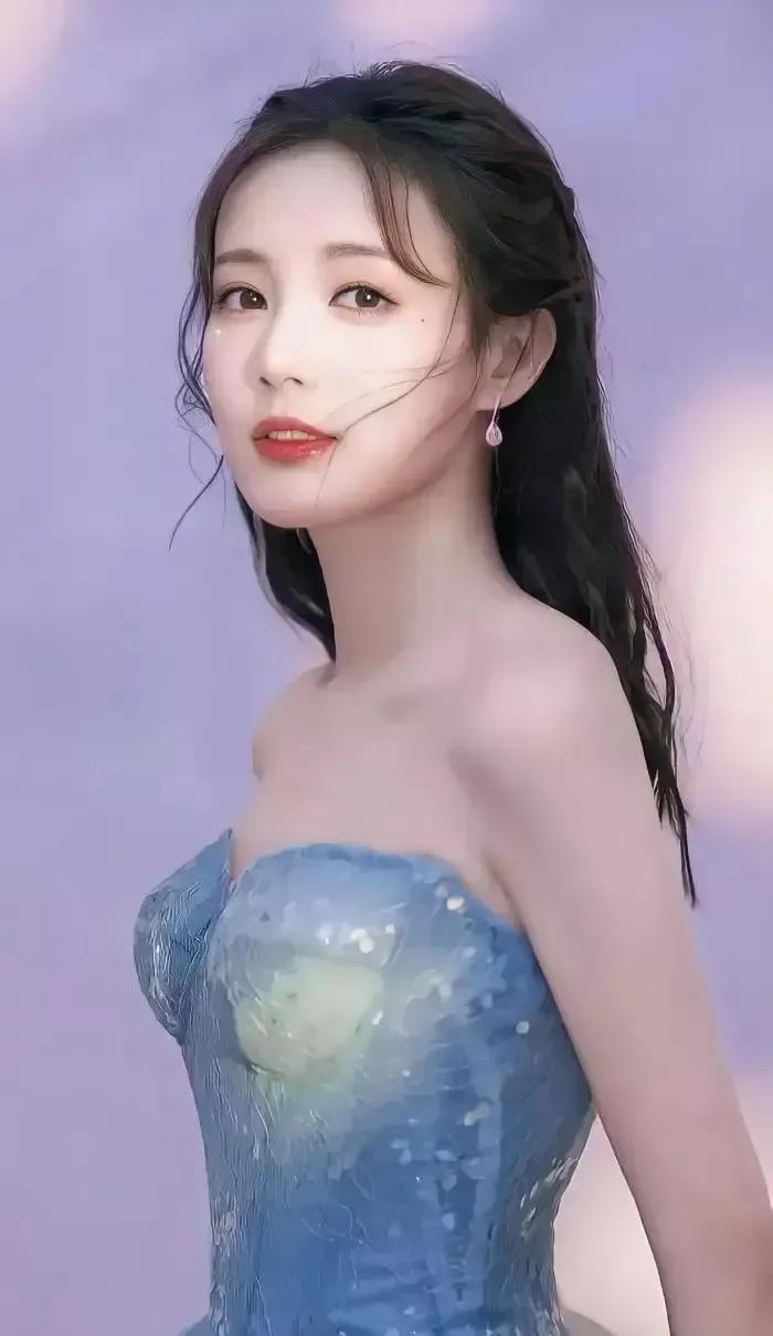 李一桐高清美图