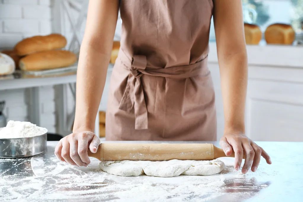 最新发现！无论女性挣钱多少，承担的家务活始终都是最多的