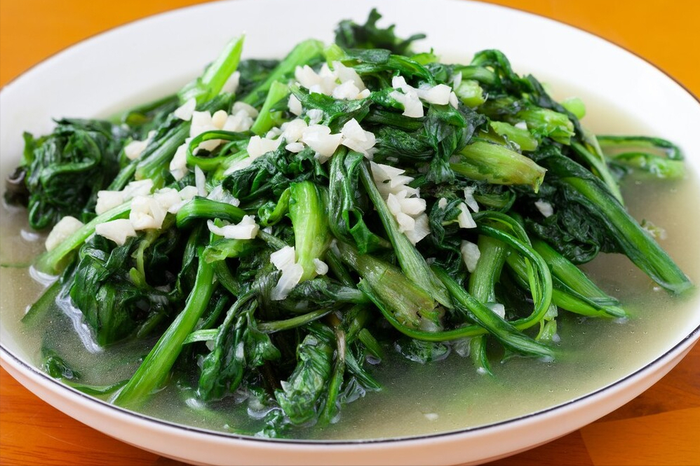 饭店里的蒜蓉茼蒿 蒜蓉蓬蒿菜 - 情书号