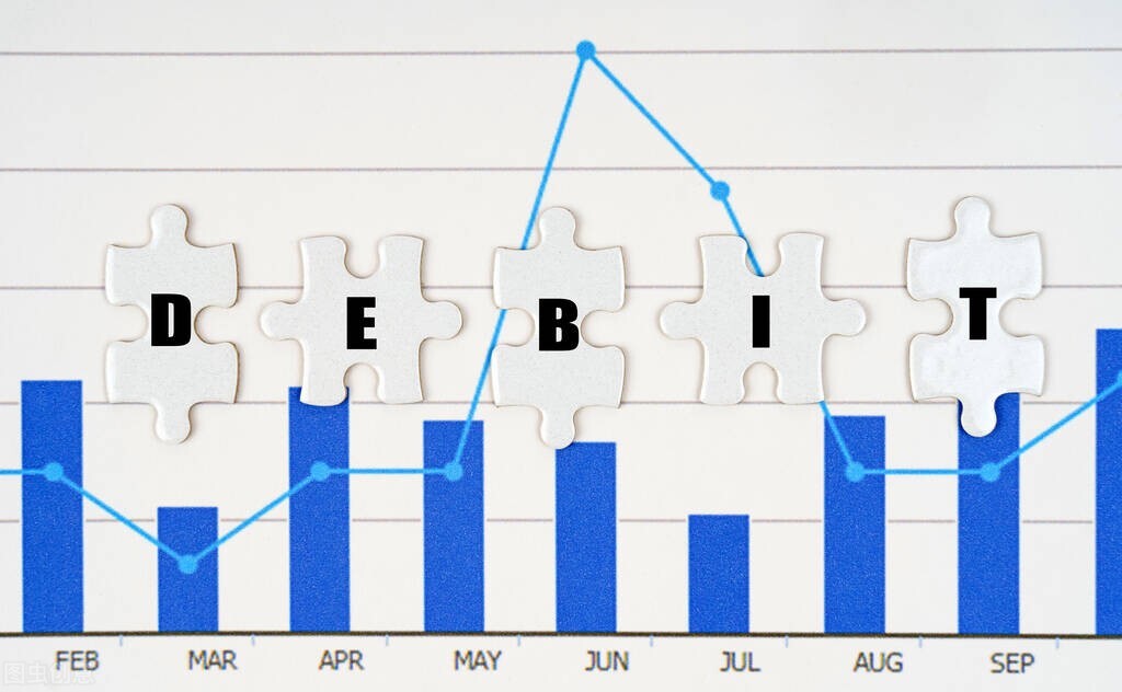 领导干部培训自我鉴定（会计专业毕业自我鉴定800字）