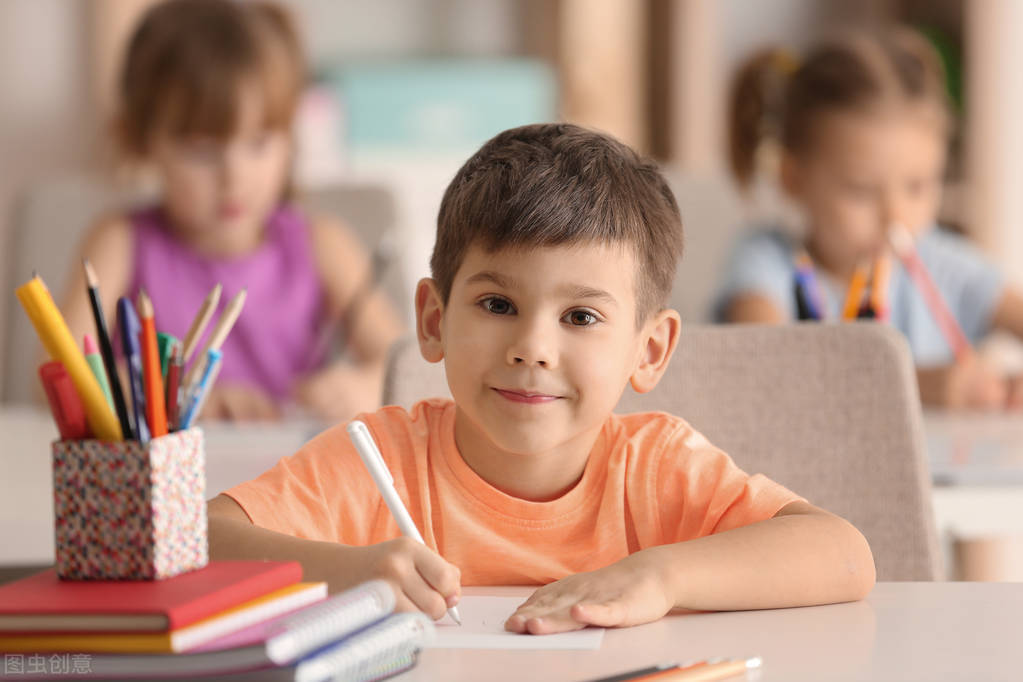孩子注意力差，该怎么办？3个方面培养孩子的注意力