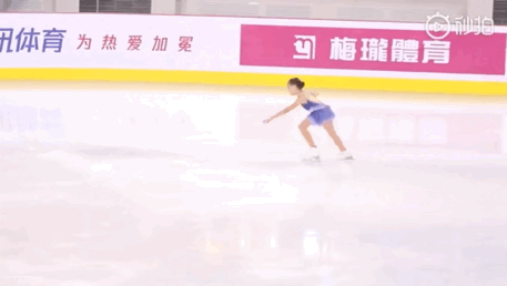 王诗龄瘦了20斤，美到不敢认！明星家的小孩果然都是胖着玩儿的